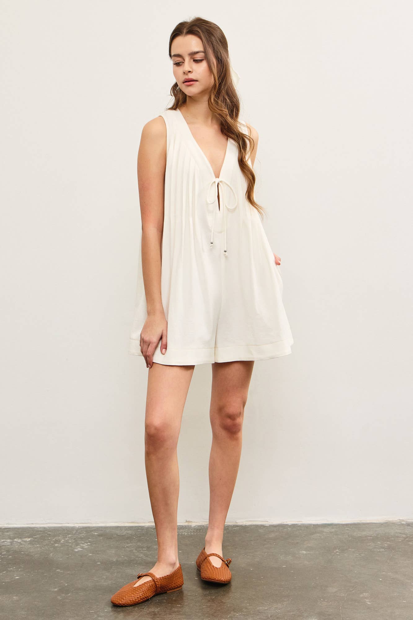 DEEP V NECK TIED FRONT PLEATED SLEEVELESS ROMPER