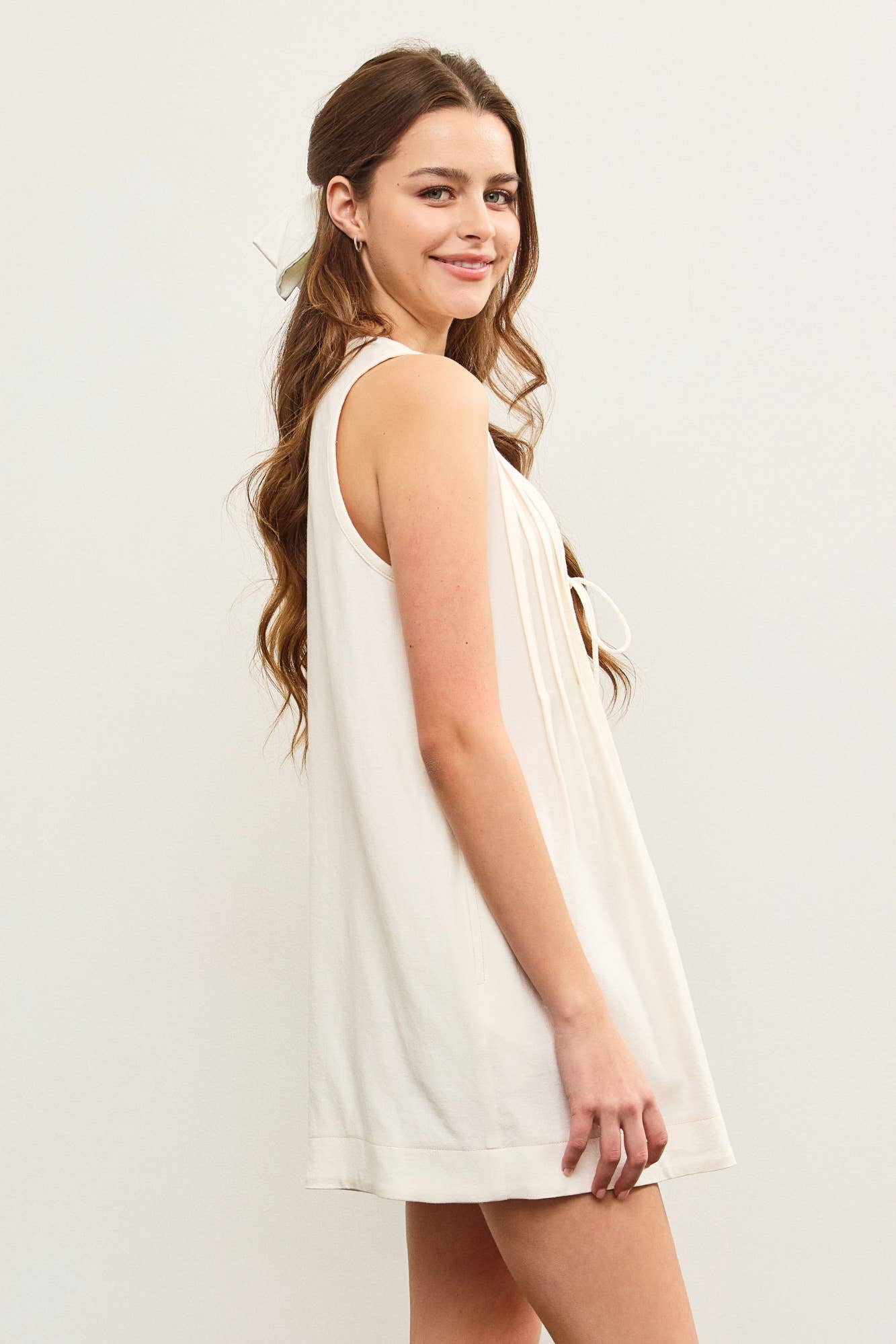 DEEP V NECK TIED FRONT PLEATED SLEEVELESS ROMPER