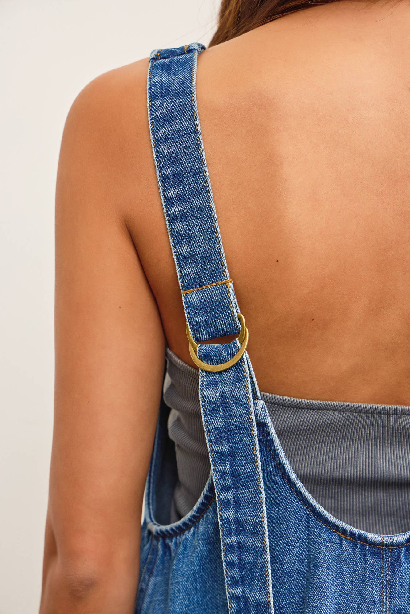 PATCH POCKET SLEEVELESS DENIM ROMPER