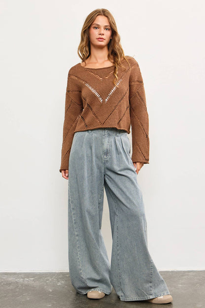 DISTRESSED CUT-OFF KNIT TOP