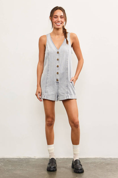 BUTTON CLOSURE V NECK SLEEVELESS ROMPER