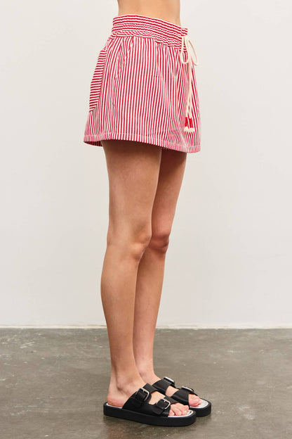WIDE WAIST BAND WITH DRAWSTRING SKORT