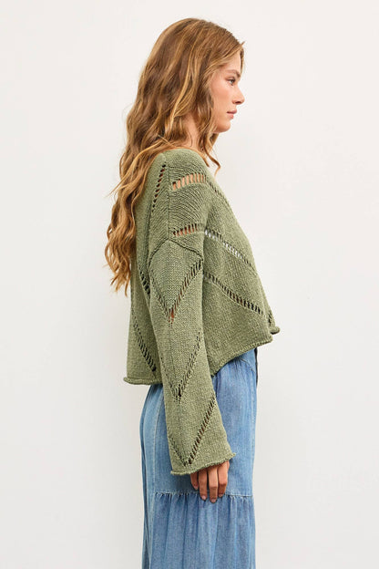 DISTRESSED CUT-OFF KNIT TOP